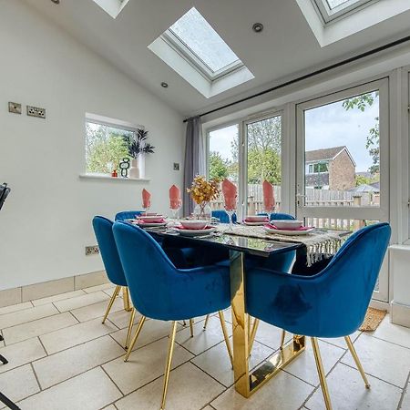 Spacious Nottingham Abode - Sleeps 16 Kültér fotó
