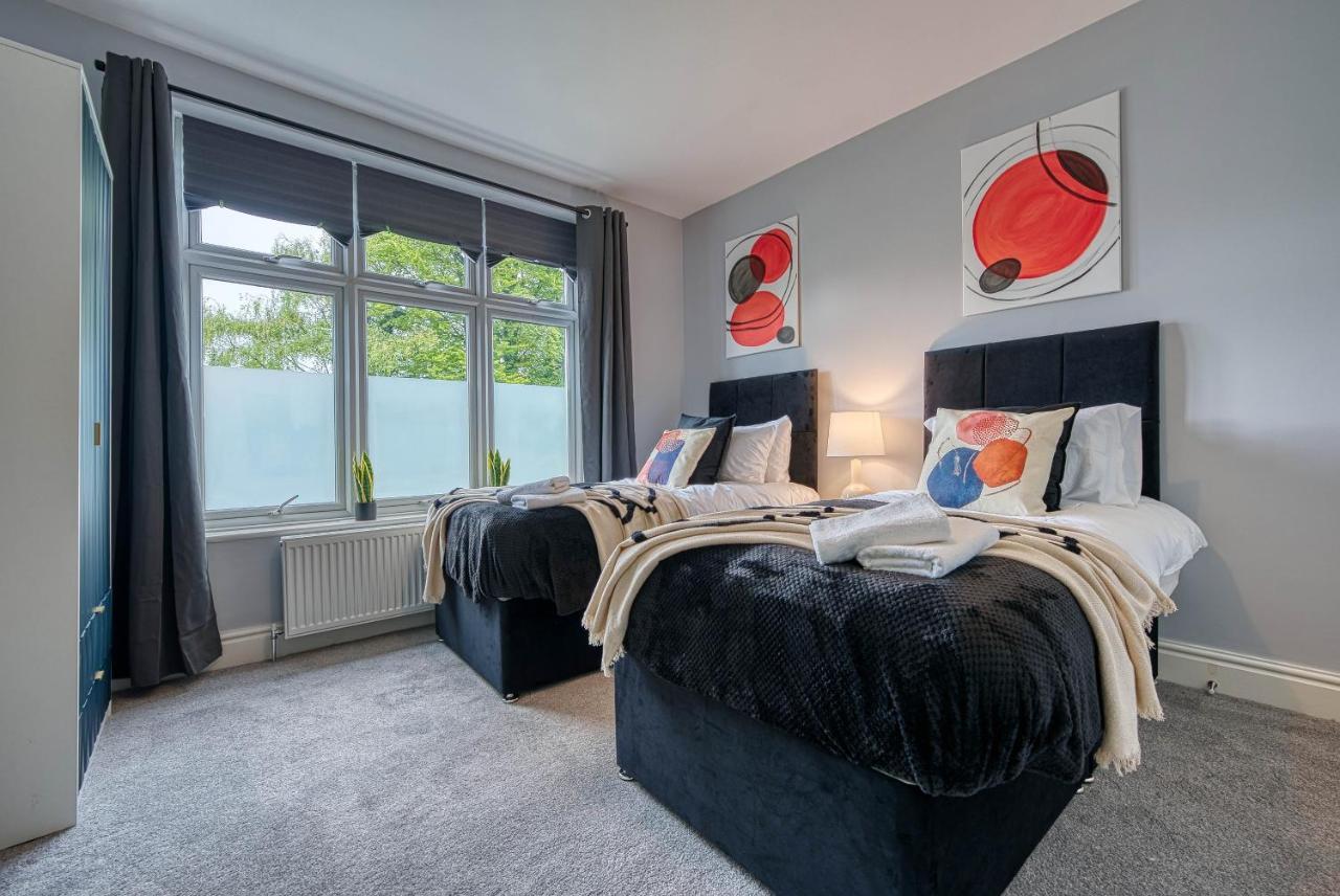 Spacious Nottingham Abode - Sleeps 16 Kültér fotó