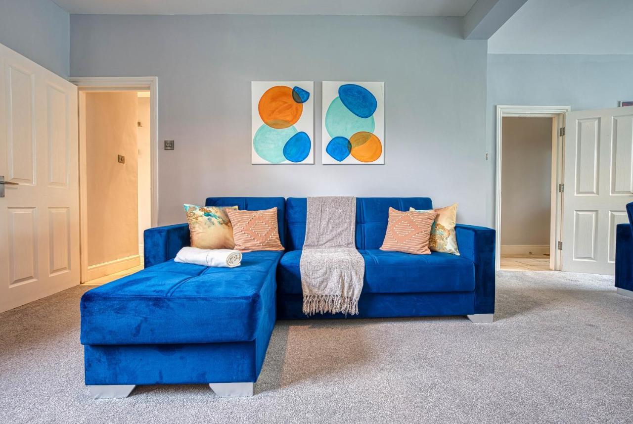 Spacious Nottingham Abode - Sleeps 16 Kültér fotó