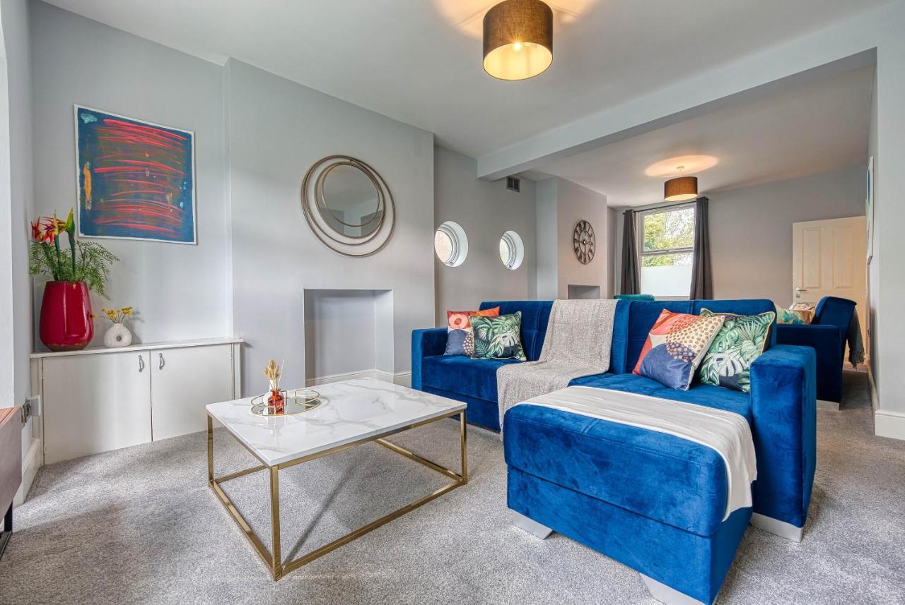 Spacious Nottingham Abode - Sleeps 16 Kültér fotó