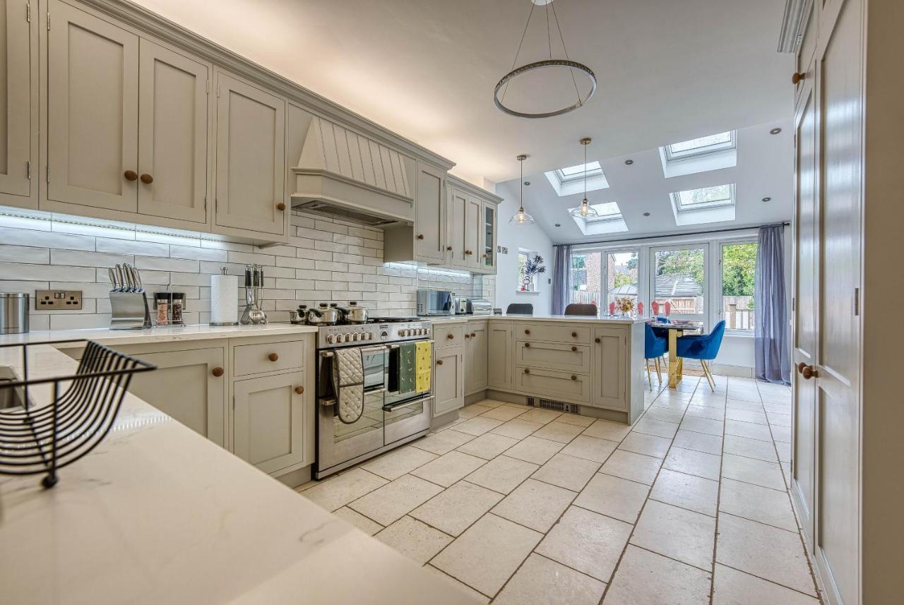 Spacious Nottingham Abode - Sleeps 16 Kültér fotó
